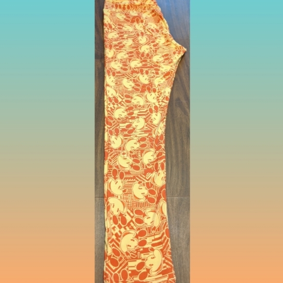 LuLaRoe Disney Mickey Leggings - Picture 1 of 3